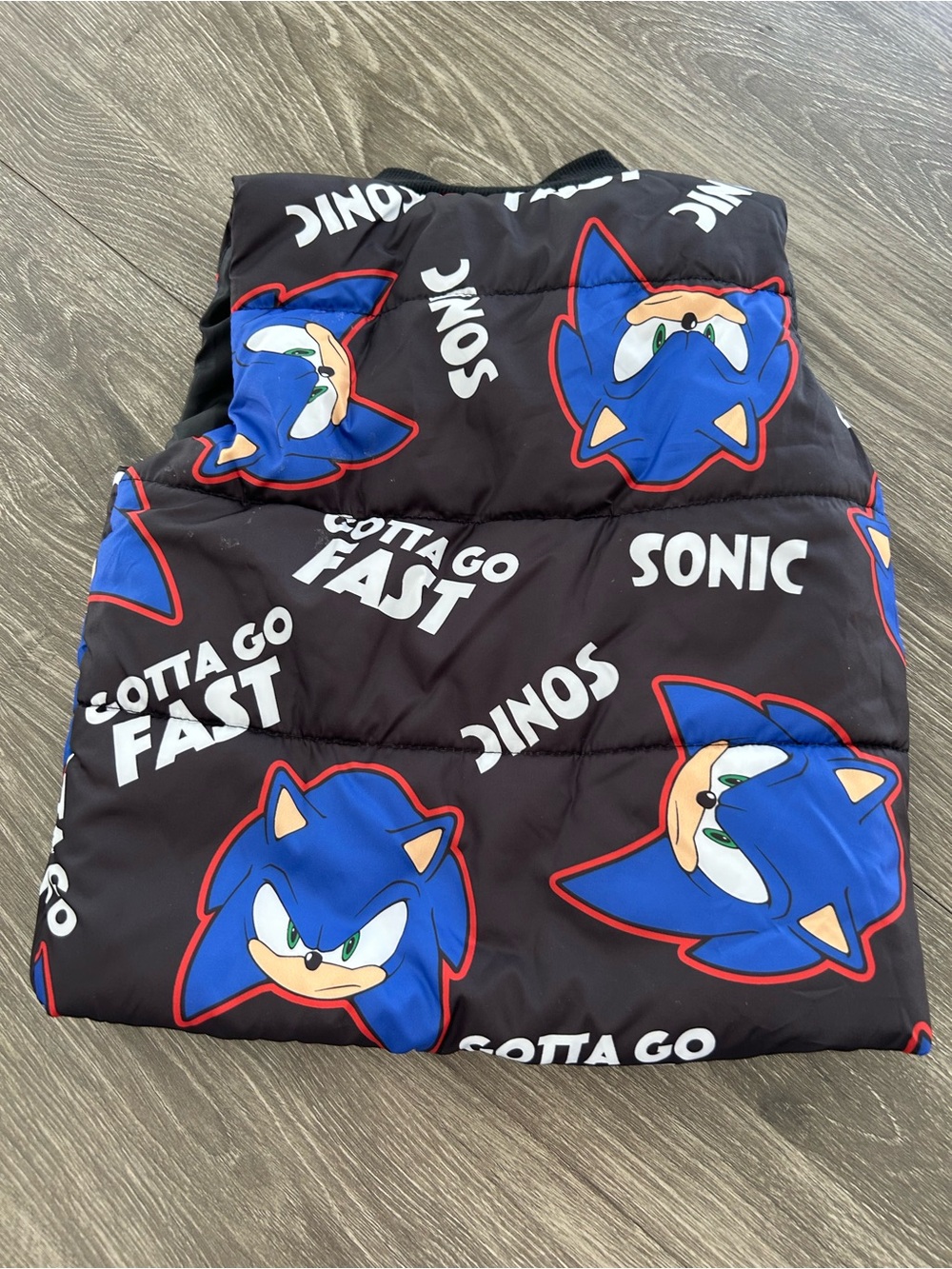 SONIC Kids. 2T - Picture 2 of 3